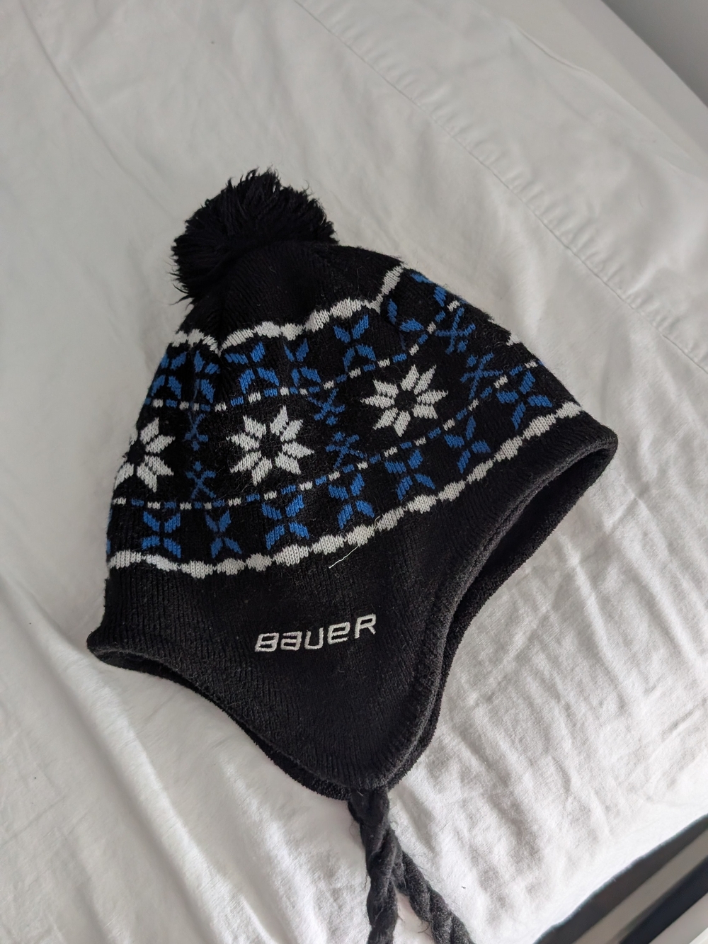 New Era Black, Blue & White Knit Pom Earflap Hat